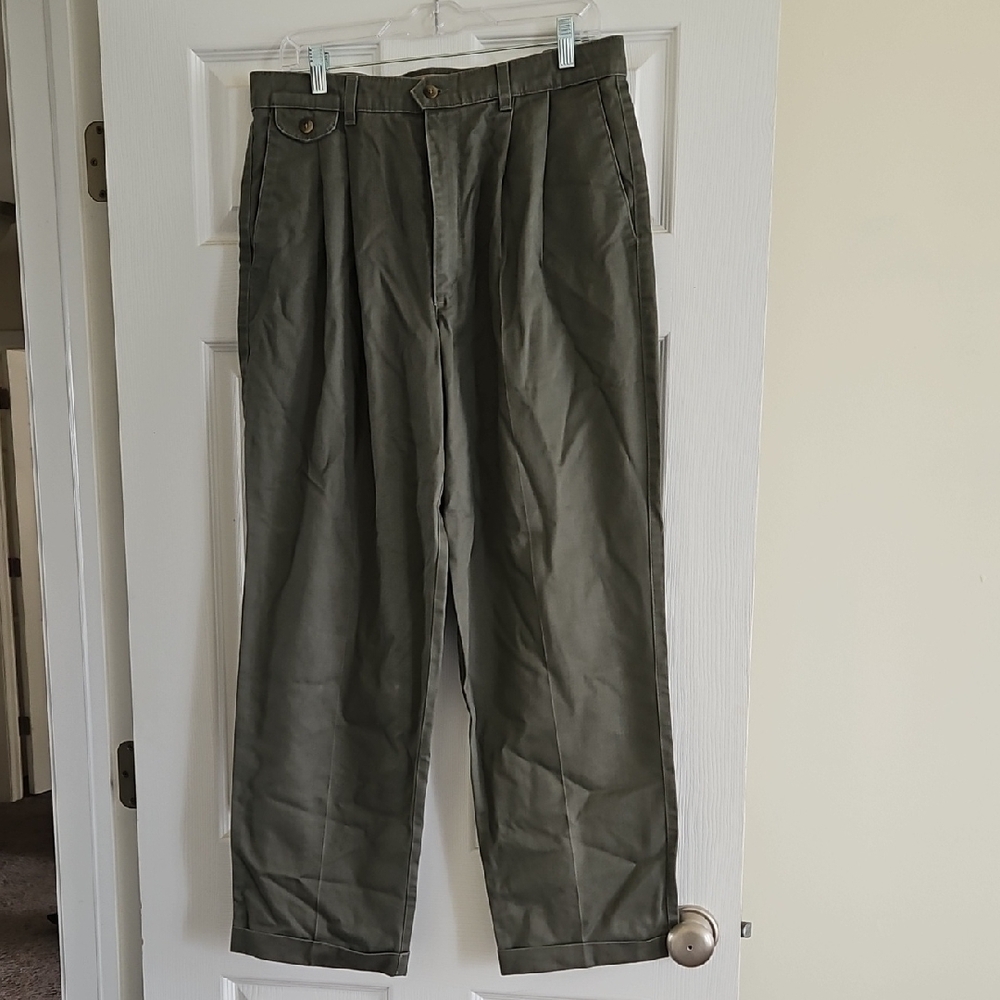 Dockers Green Chinos Relaxed Fit Cotton Blend